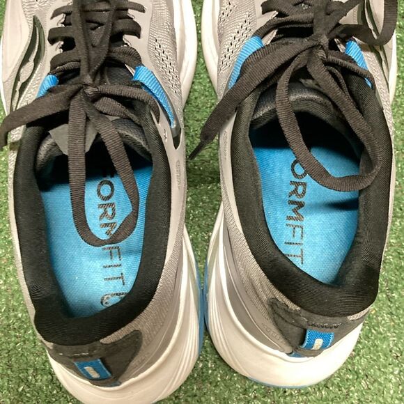 Men's Gray and Black Saucony Guide-15 Running Shoes (OKPM-03-049) - Picture 9 of 10